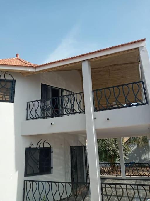 Belle Villa Proche Bord De Mer Ngaparou Extérieur photo